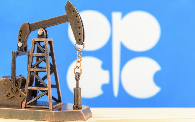 Áp lực OPEC+